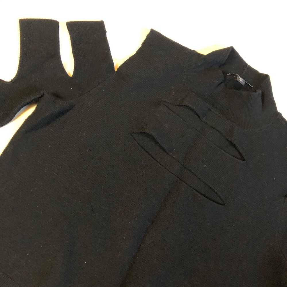 EXPRESS - Crop Top - Picture 5 of 9
